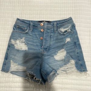 Hollister High Rise Mom Short